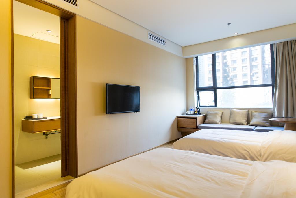 Ji Hotel Shanghai Xujiahui Szoba fotó