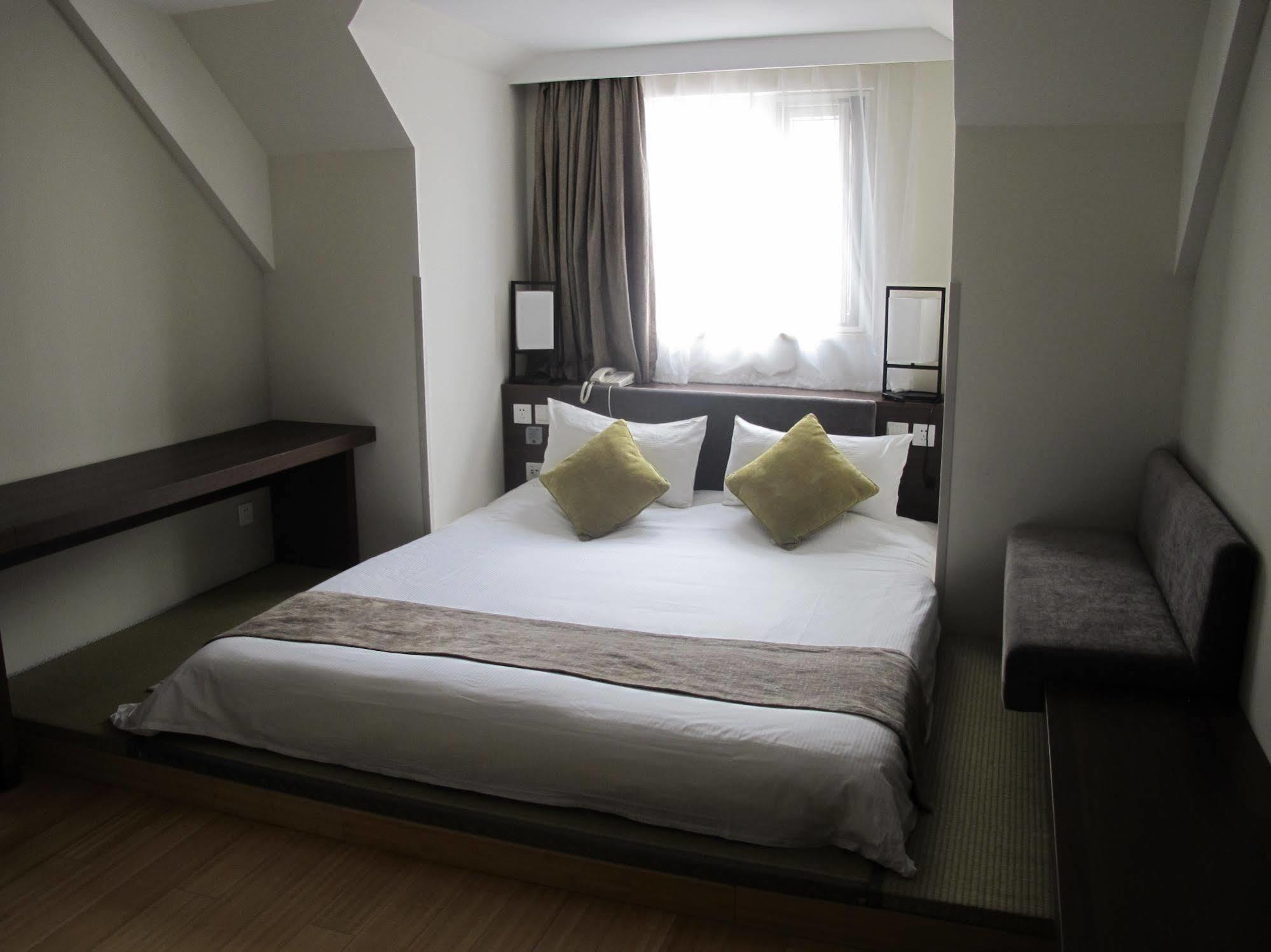 Ji Hotel Shanghai Xujiahui Kültér fotó